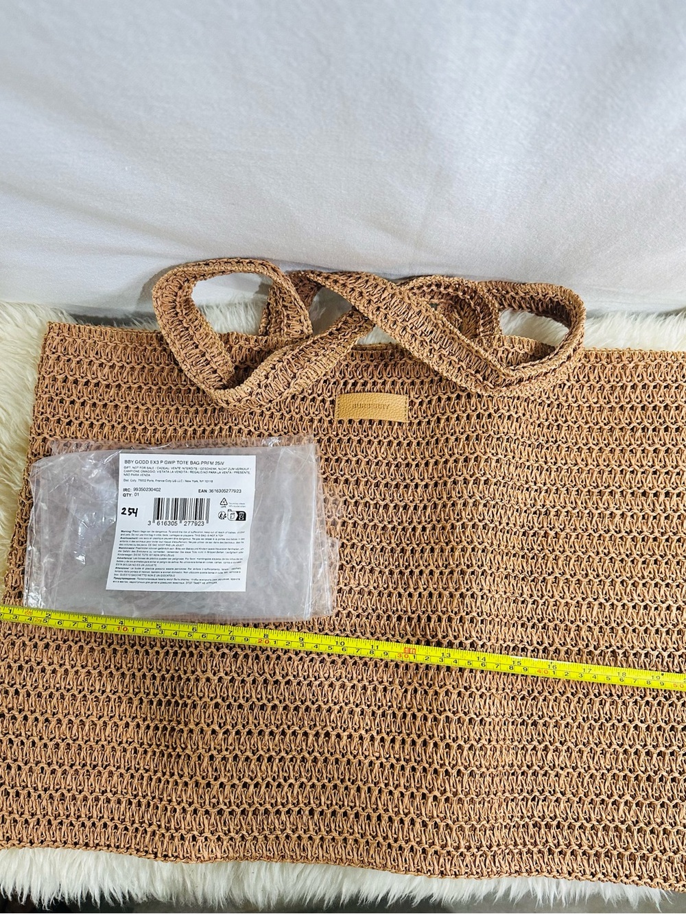 ๐254 Burberry Woven Straw Tote Bag - Tan